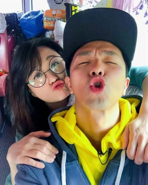 女藝人懷孕實現「和黃鴻升生前約定」 網淚:鬼哥要回來了