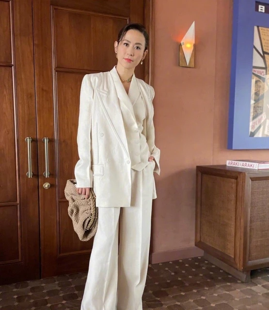 進軍直播帶貨　宣萱拒過度濾鏡淡妝出鏡獲網狂贊