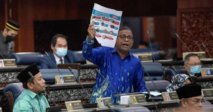 巫統議員批希盟領袖懦弱 不敢怪罪「跳槽之父」馬哈迪