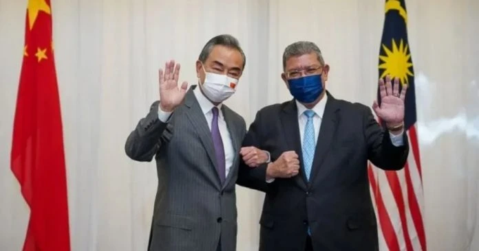 外長：王毅6月訪亞庇　「過境訪問」屬私人行程