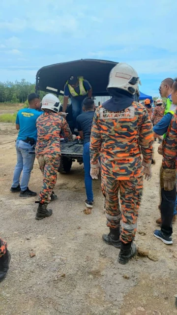 建築工地石崩　挖掘機司機不幸被砸斃