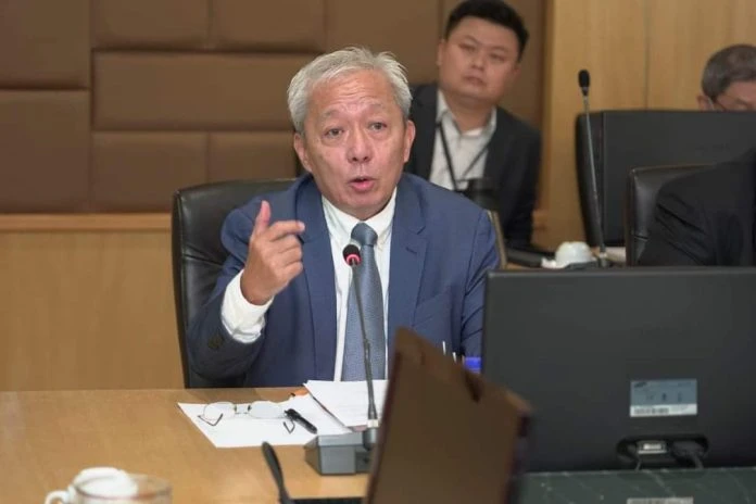 沙巴羅里總會對黃詩怡現在才在國會提出該會幾年前提出，且已獲解決的羅里載重量問題，感到遺憾