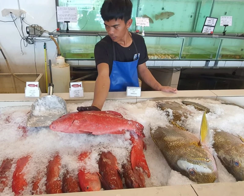 天氣影響 出海捕撈成本增  庇海鮮魚類價微漲