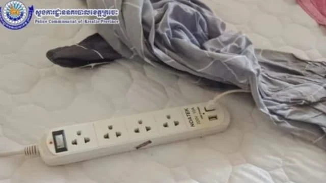 洗完澡躺床上滑手機 柬少女陳屍充電器旁