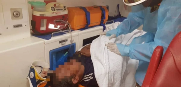 夜晚不慎遭車撞 男子重傷送院