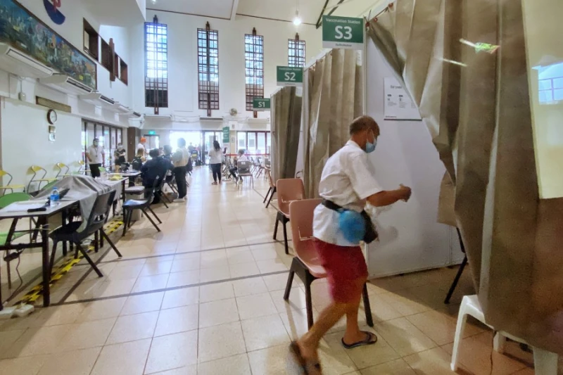 王乙康：群體免疫已不可能實現　但前景並非一片黯淡