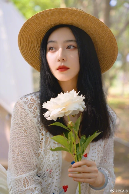 范冰冰曬與韓國2大咖男神合照　超強人脈網絡驚呆網民