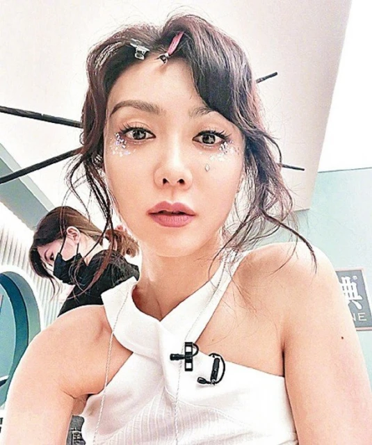 【乘風破浪】王心凌扭轉常規反撲奪冠　Jessica爆哭Twins擁吻慶功