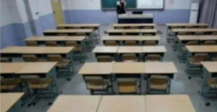 教育部建校前　花11年時間委任承包商