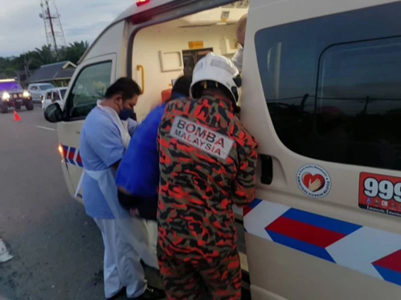 2摩哆相撞釀1死3傷