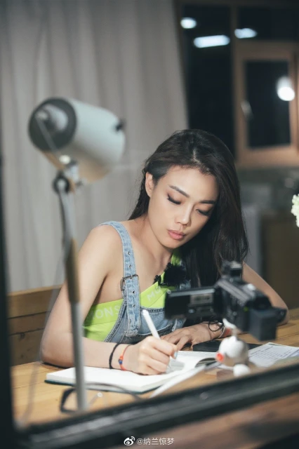 坦言內心敏感、對感情沒信心　容祖兒自認經常愛錯人