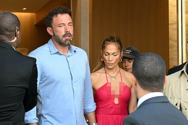 婚前協議一周要4次？　賓艾佛力疑被榨乾蜜月憔悴樣曝光