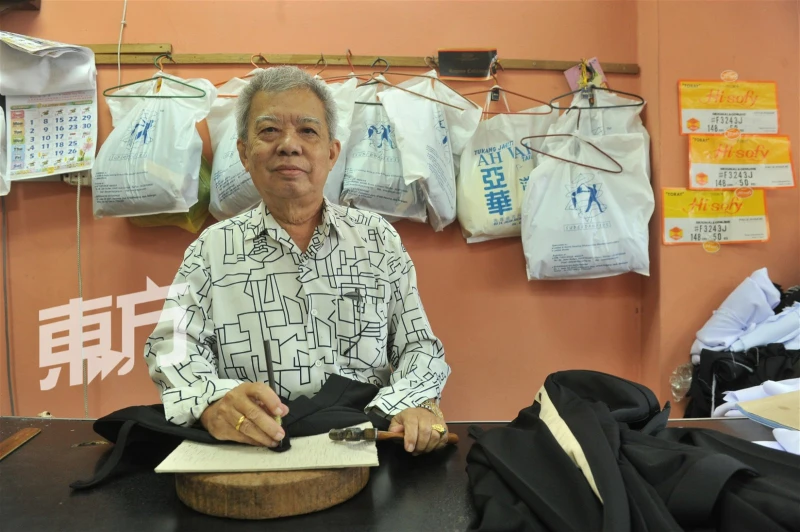裁剪半輩子見證行業興衰　72歲老裁縫：做到我手腳都不聽話為止