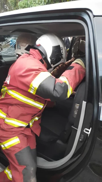 3車相撞6人傷　后座老婦未系安全帶身亡