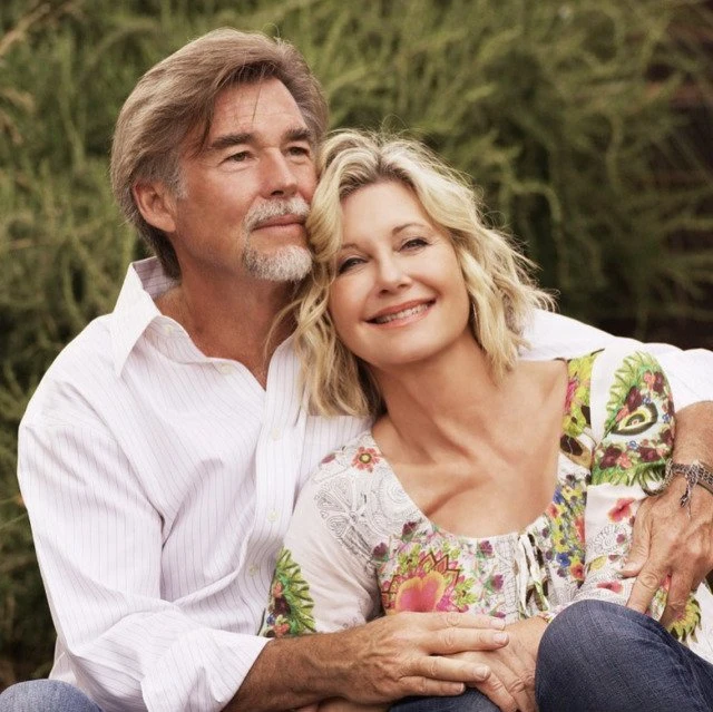 勇敢對抗乳癌30年　73歲傳奇女星奧莉薇亞紐頓強家中離世