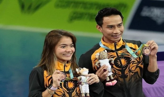 【共運會】諾達比塔與沙菲克　混合雙人3米跳板摘銅