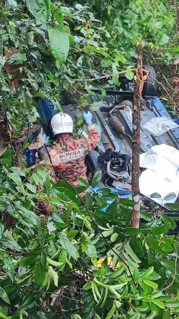 孩子心急尋找失蹤3天父親 　警證實已連人帶車掉入峽谷身亡