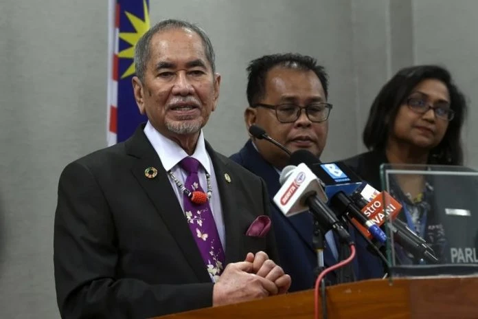 旺祖乃迪：首相將通知各州修正州憲法