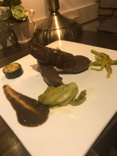 他分享餐廳牛排照　網：看起來很有味道