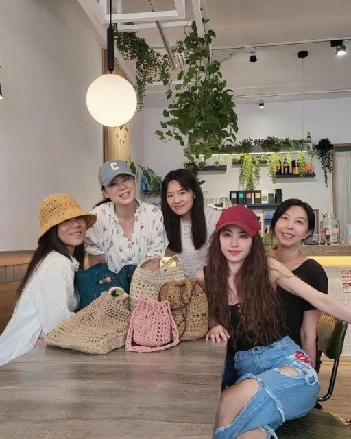 「脫粉風波」後首露面　蔡依林曬新技能意外撞臉王祖賢？！