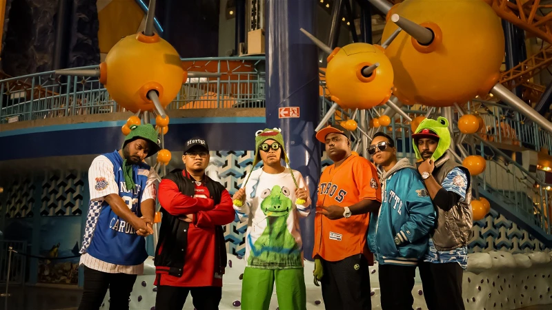 推新歌邀賽沙迪跳「青蛙舞」　黃明志：會不會又惹事？