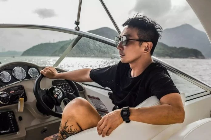 拍視頻撐「一個中國」轟老外   港星嗆：這裡是中國講中文