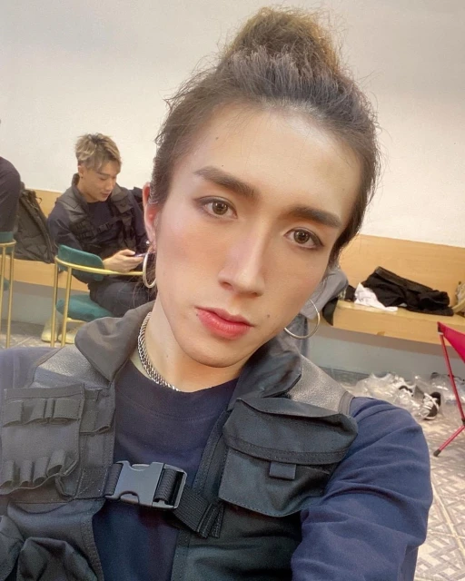 【MIRROR演唱會】阿Mo將接受密集針對性治療　父親感激兒子女友耐心照顧