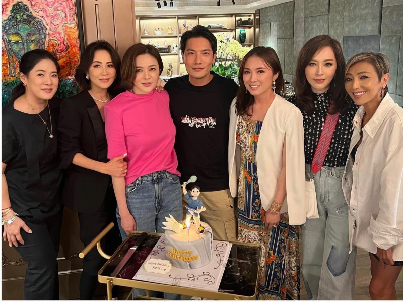 破冰後頻頻同框合照　關之琳劉嘉玲「1舉動」泄閨蜜情