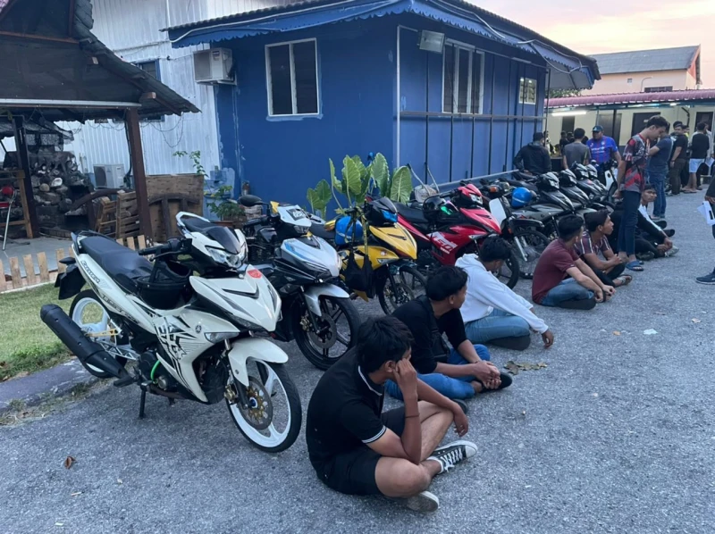 警方反毒機構展開「街頭流氓」行動　扣查13人及9摩哆