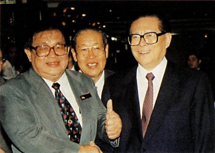 【馬華元老顏文龍辭世】顏天祿：父親一生奉獻於國家社會