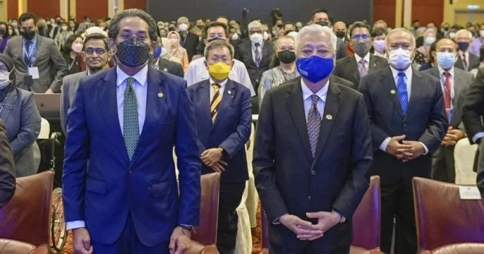 凱里：首相上任將滿一周年　政府一路走來不易