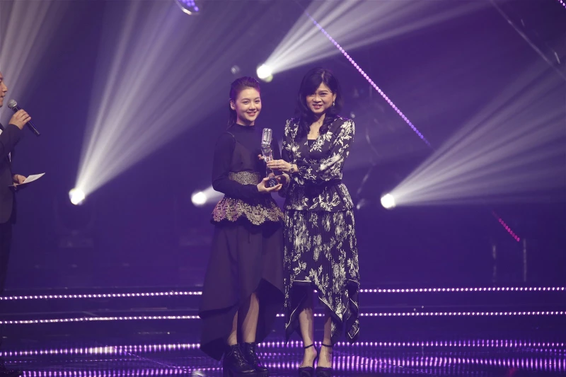 大馬《聲夢2》 彭歆媚大熱奪冠　唱跳俱佳獲譚俊彥讚賞