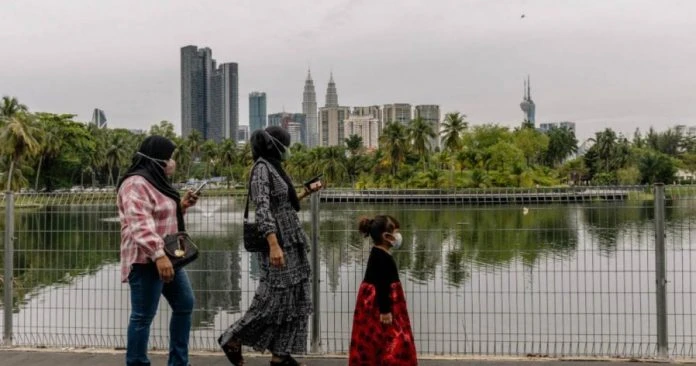 大馬新增2437病例8死