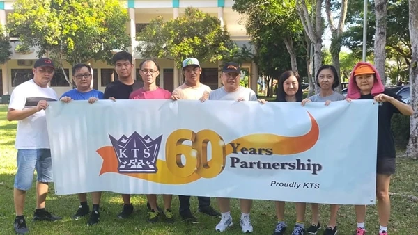 歡慶創業60周年 湖啟德行職員攜眷慢跑