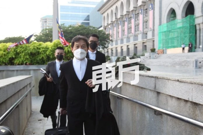 納吉SRC上訴案剛開審　首席律師鄭寶德突要求退出！