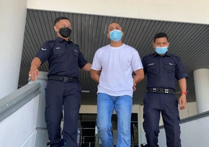 以刀刺傷2女子包括前女友　26歲青年改口認罪判監6年半