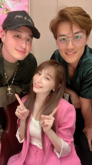 王心凌曬與2男星合照　網驚呼：都是青春里的人！