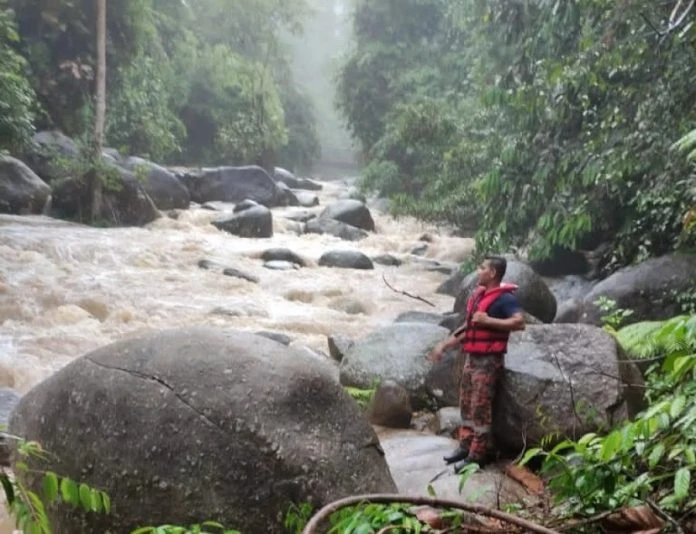 瀑布區山洪爆發驚傳5人失蹤　警方：調查無人溺水
