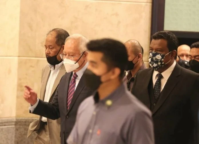 律師公會抨納吉　一再耍手段拖延審訊