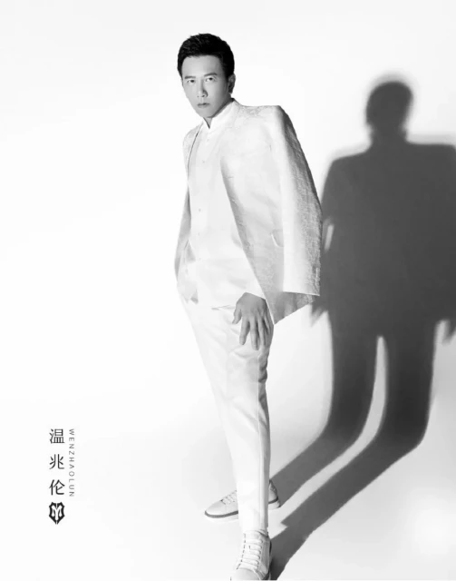 【披荊斬棘2】台灣男星霸榜！網曝57歲溫兆倫一輪游