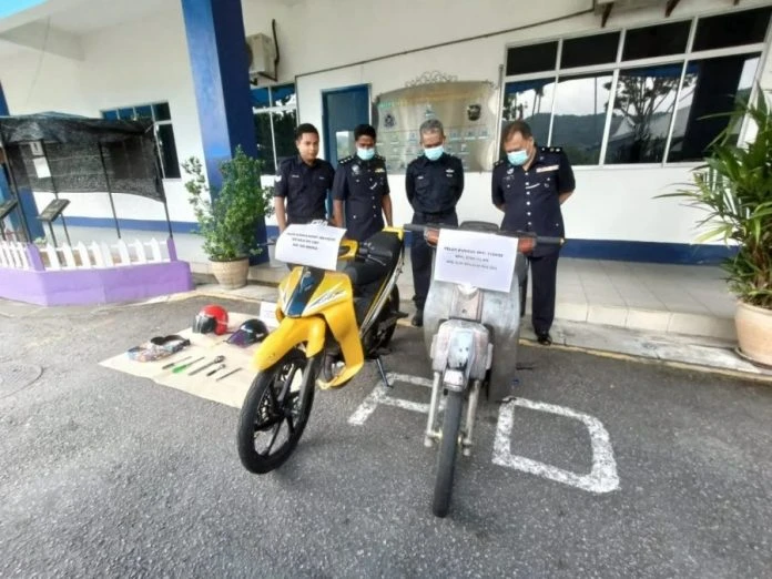 17歲學生偷摩哆　無駕照還敢跨州檳霹