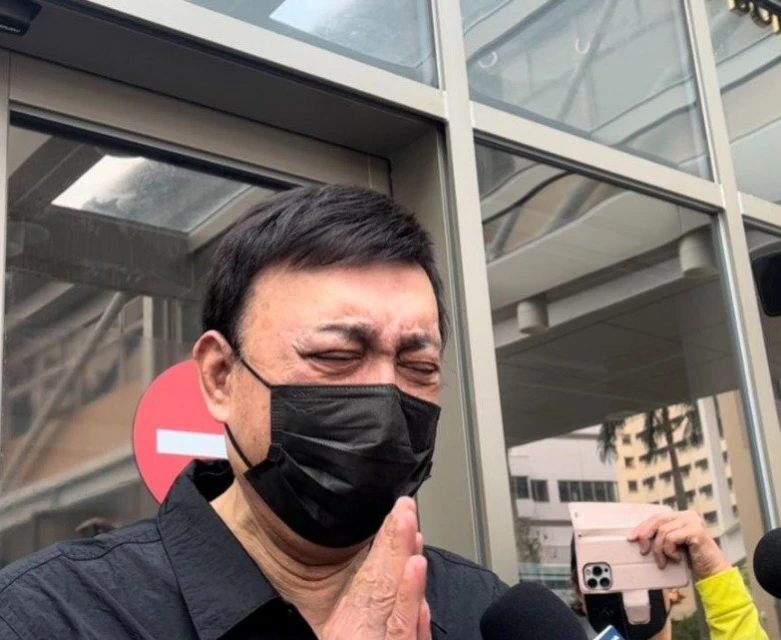 余天帶外孫現身醫院　哽咽證實余苑綺簽了「放棄急救同意書」