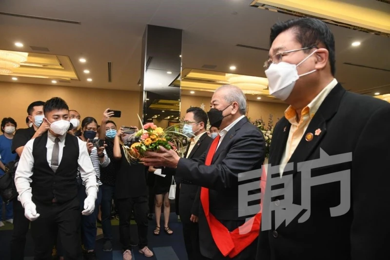 「母親是精神支柱」　林福山憶母一度淚流哽咽