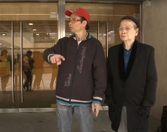 稱梅媽被侄子與看護軟禁　梅啟明疑因兒子患病求母出醫療費