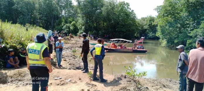 男河畔垂釣遭巨鱷拖走  搜尋至下午仍沒發現