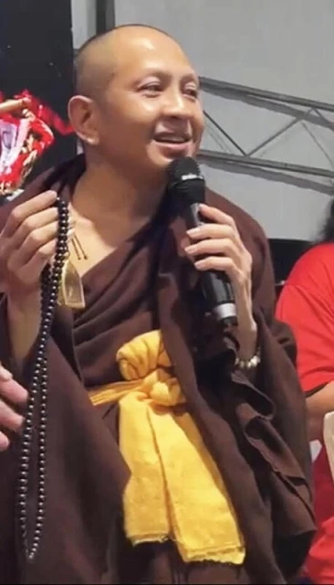 獅城喊標福物飆新高　高僧佛珠佛牌86萬標出