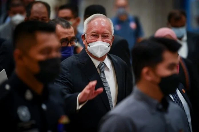 納吉入獄巫統或獲馬來同情票　時評人促希盟勿輕敵