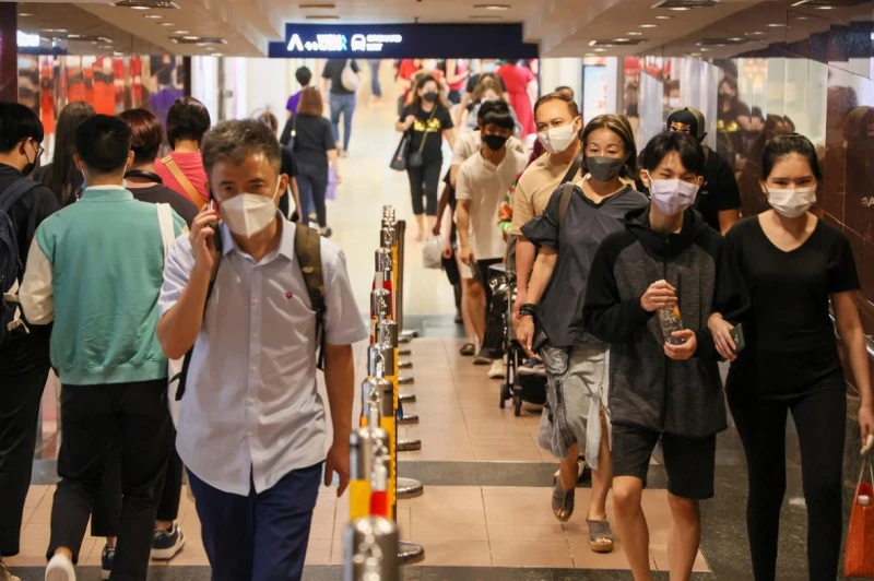 德士、私召車、渡輪和飛機都不屬於公共運輸？　一文看懂何時能「脫罩」