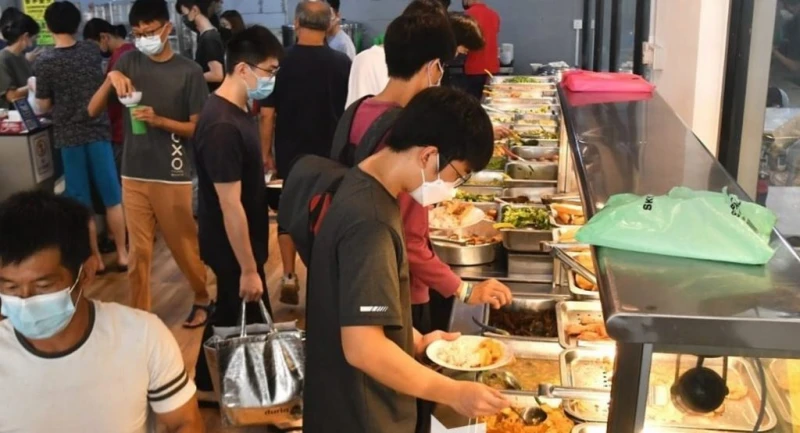 真正的「經濟飯」   4令吉有飯有菜還有肉！