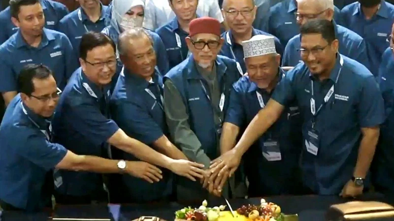 慕尤丁：國盟無大哥小弟之分